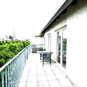 https://penthousewohnung-am-friesenplatz.topcolognehotels.com