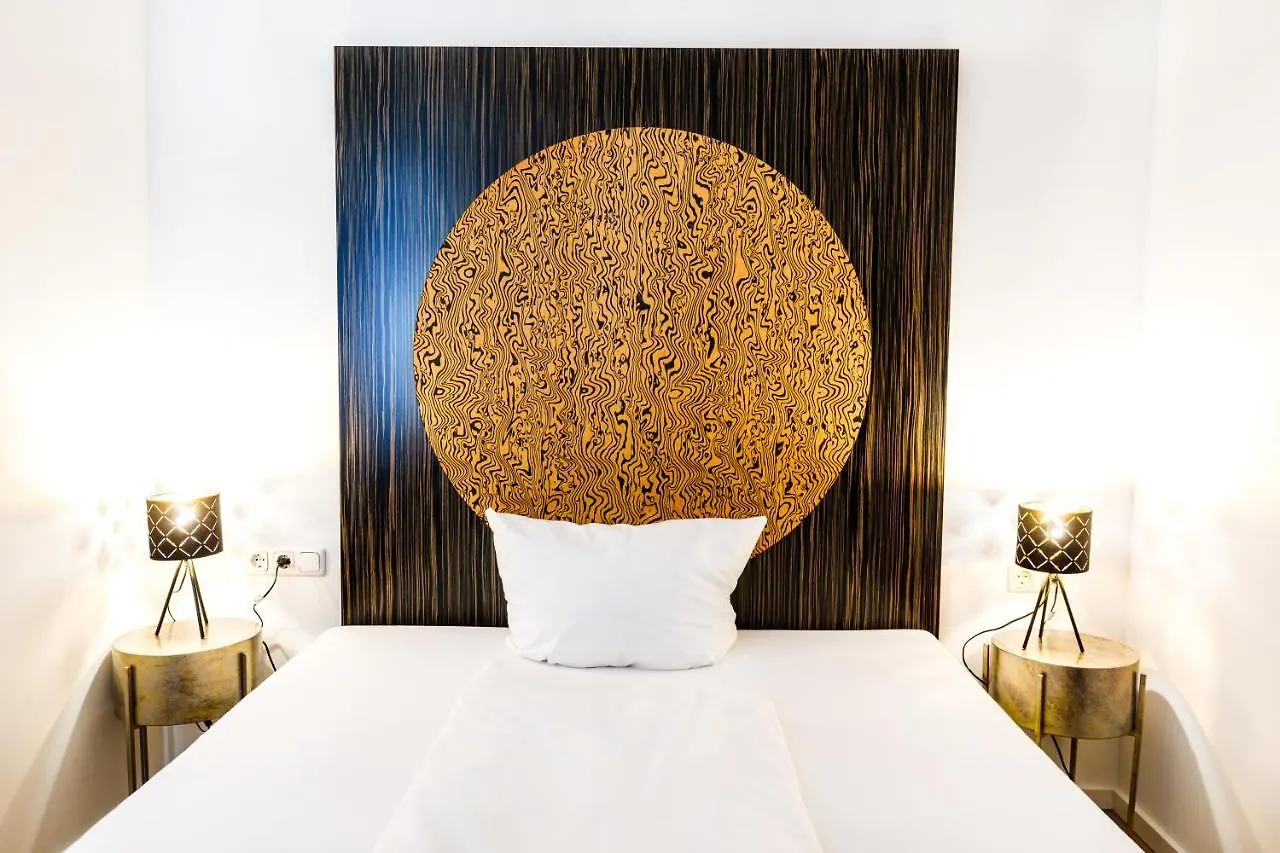 Arthotel Restaurant Pfeffermuehle Ingolstadt 3*,
